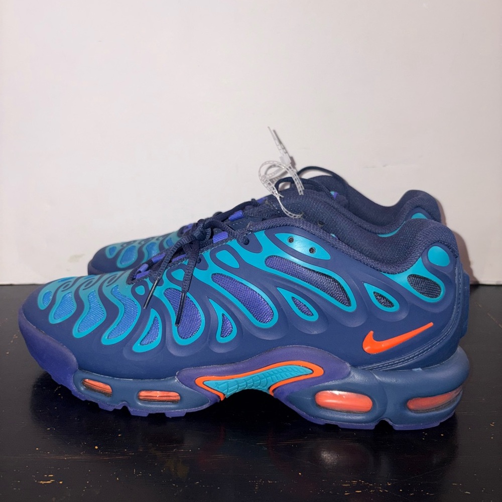 Nike Air Max Plus Drift Shoes 'Midnight Navy/Dusty Cactus'